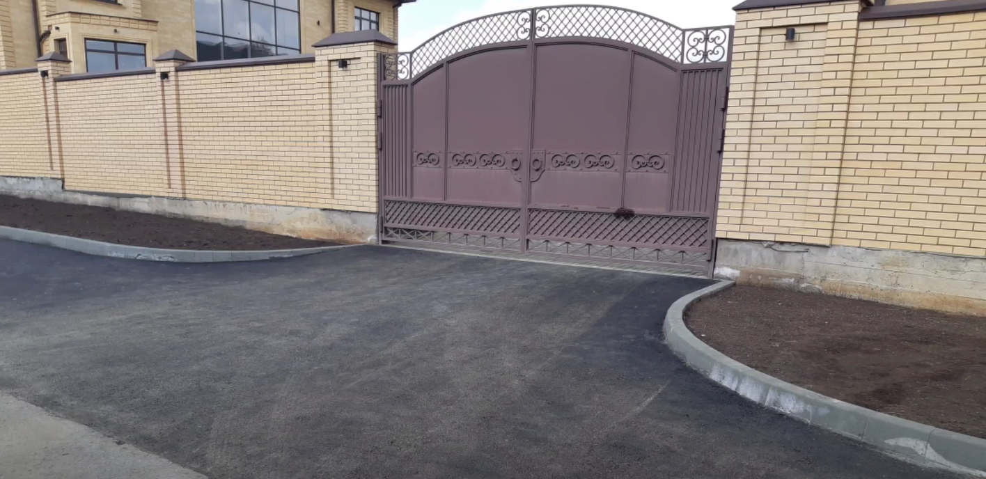 https://voronezh.blago-s.ru/storage/app/uploads/public/646/325/9f3/6463259f3434e253867272.png